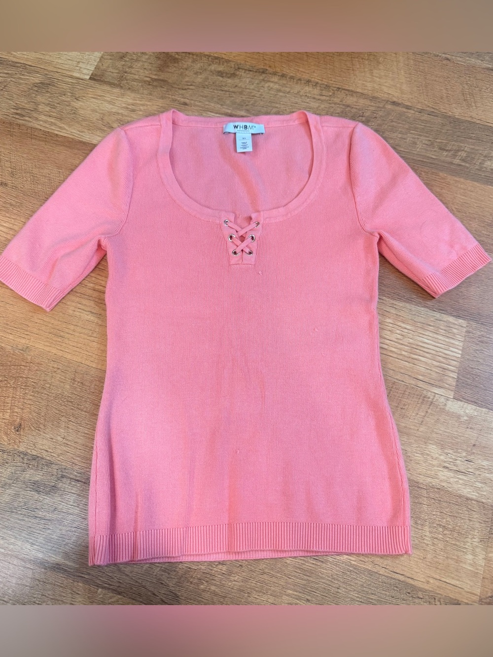 Womens Xs White House black market salmon pink vneck short sleeved shirt